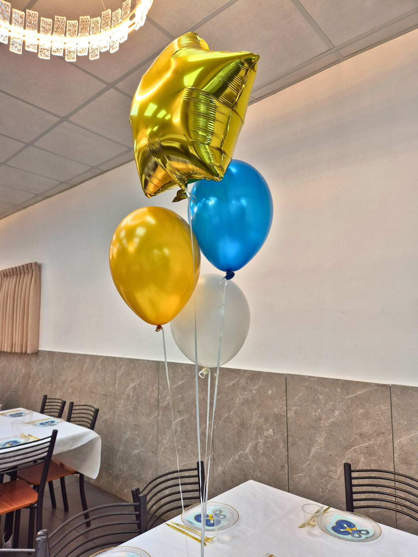 סידור בלונים "אוראל" - עיצוב בלונים לחאלק'ה | בלוניטי