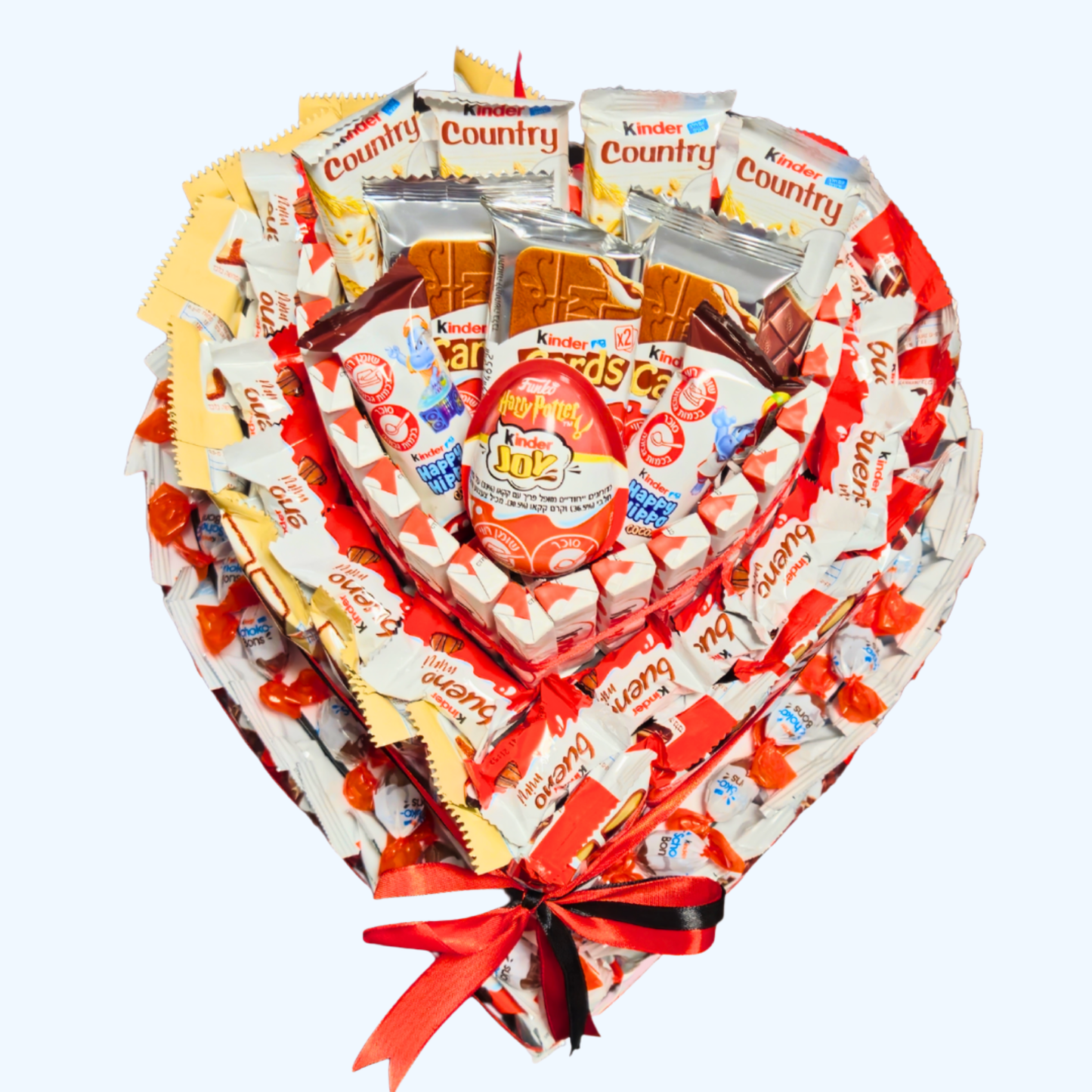 עוגת קינדרים ענקית 3 קומות בצורת לב | בלוניטי