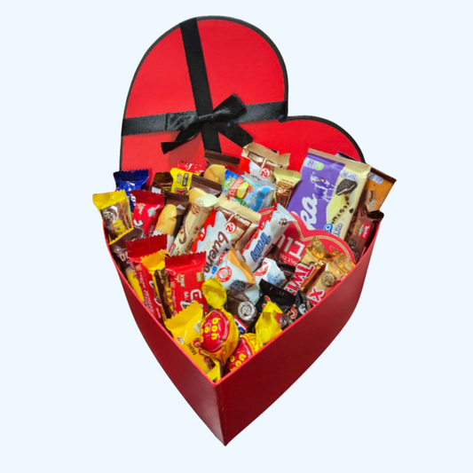 מארז לב גדול מלא בשוקולדים | בלוניטי